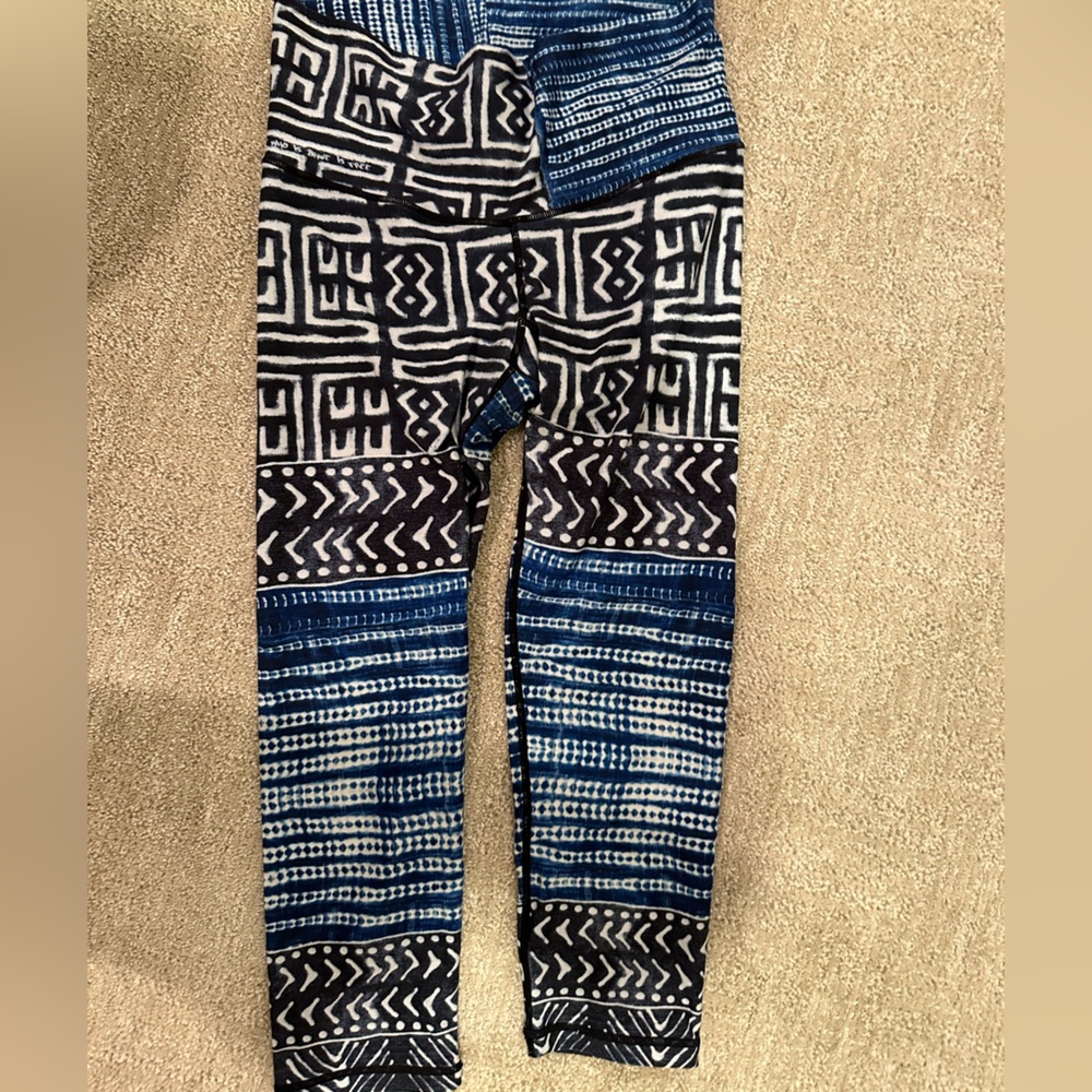 Niyama Sol spandex workout cropped pants, size M